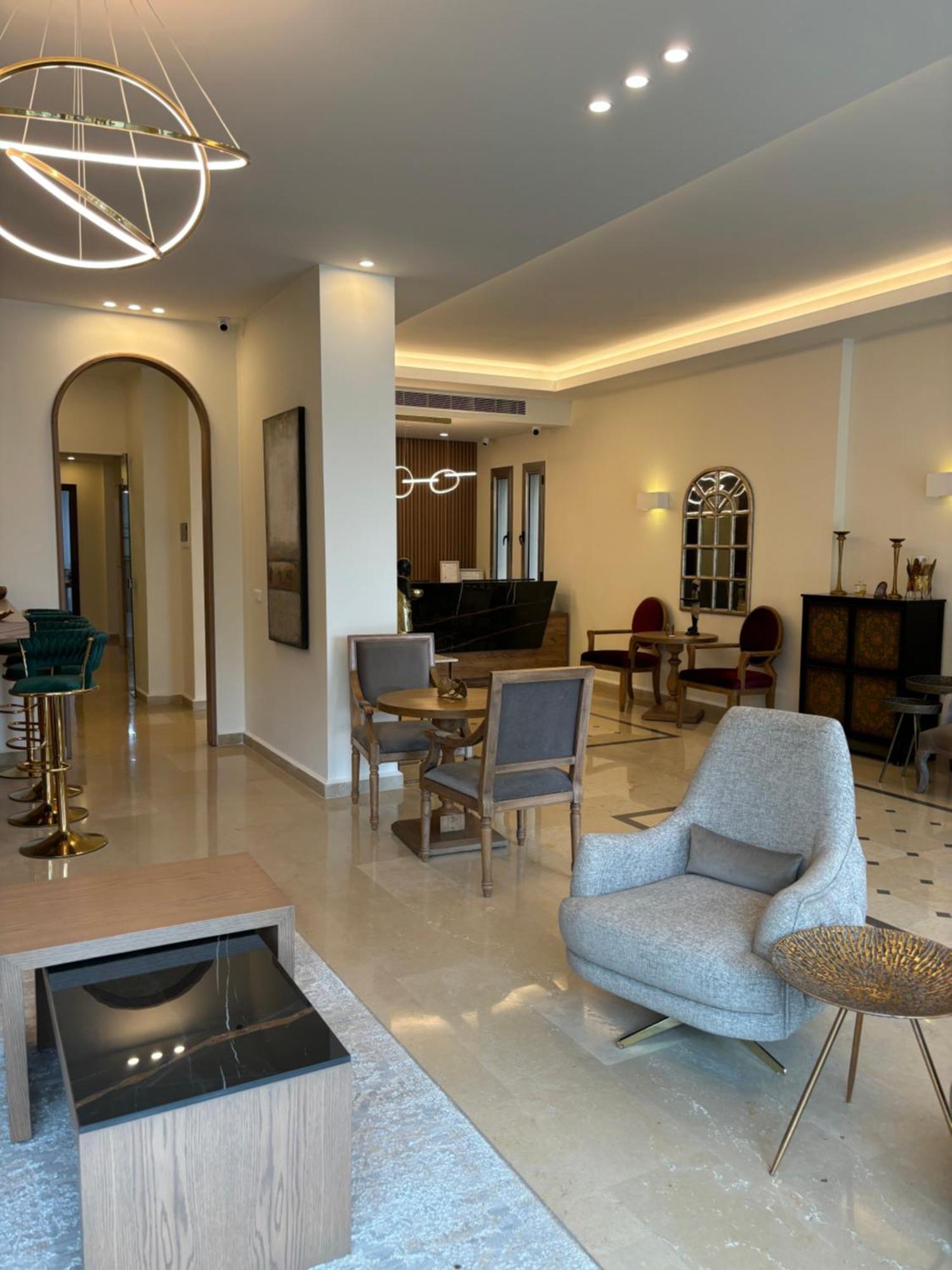 Byblostar Hotel Luaran gambar